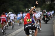 US prosecutors said Friday they had dropped their investigation into seven-time Tour de France champion Lance Armstrong, pictured in 2010, and other cyclists without bringing criminal charges. US prosecutors said Friday they had dropped their investigation into seven-time Tour de France champion Lance Armstrong, pictured in 2010, and other cyclists without bringing criminal charges.