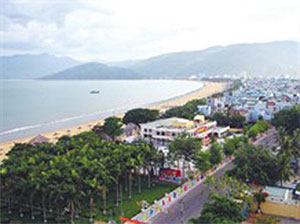 Canada invests in Binh Dinh factory