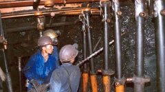 Photo: Tuoi Tre coal