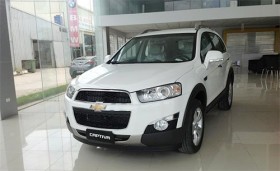 Car buyers get down to business