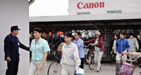 Canon hunts suppliers