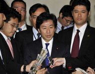 Japan kept up verbal threats of further yen-selling interventions to weaken the unit on Tuesday, with its finance minister Jun Azumi (C) saying Tokyo is in a 