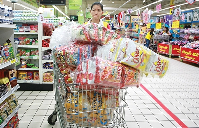 Supermarkets hammer out details on future of plastics - Vimarsana News