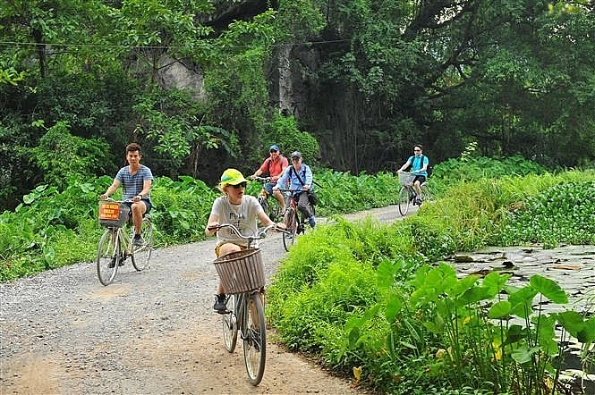 thien huong grotto in ninh binh province