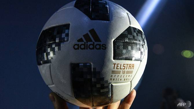 telstar 18 original