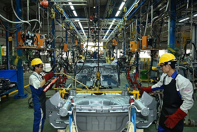 us capital pouring into assembly in danang