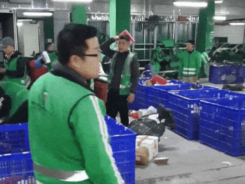 giaohangtietkiem admits to allow shippers throw around goods